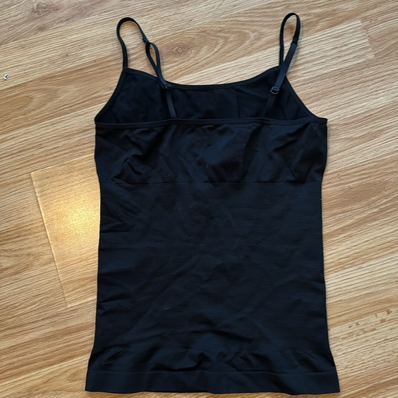 Yummie slimming Tank - size S/M - Picture 4 of 6